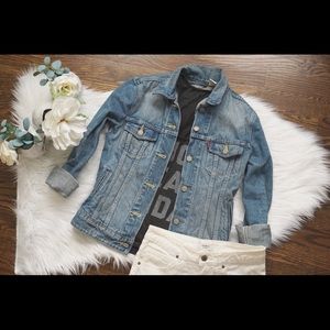 Levi’s jean jacket
